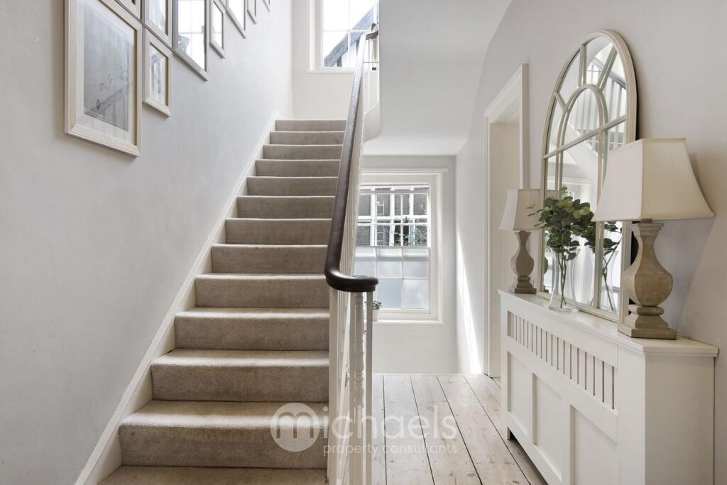 House in Colchester, Lexden - More