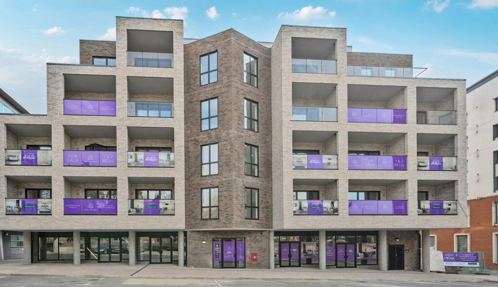 Main image of property: Mera Heights, Firgrove Road, Farnborough, GU14 7RE