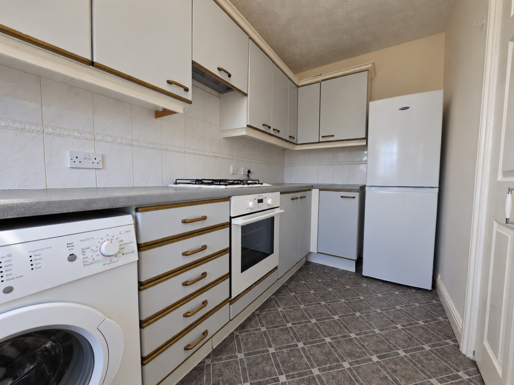 Apartment in Southampton - More