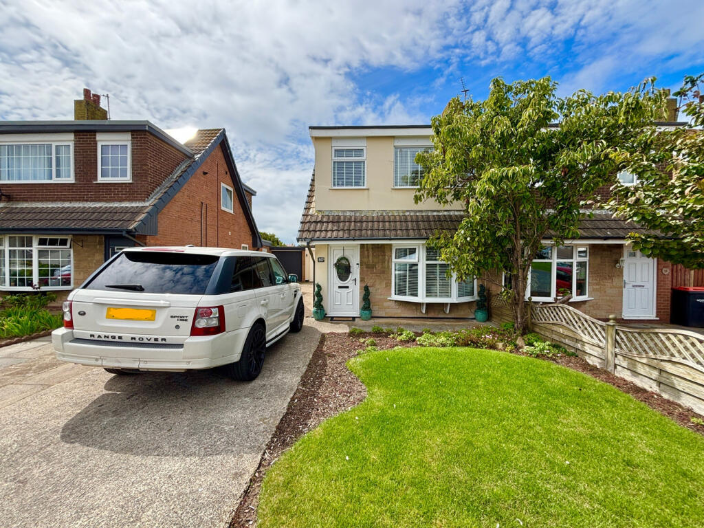 Main image of property: Marine Parade,  Fleetwood, FY7