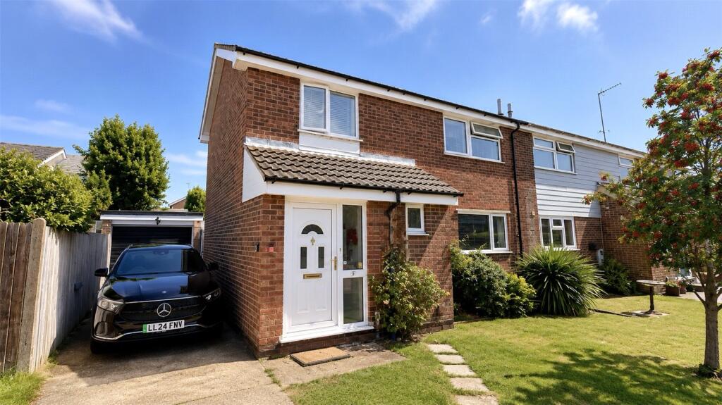 Main image of property: Ennerdale Close, IP11