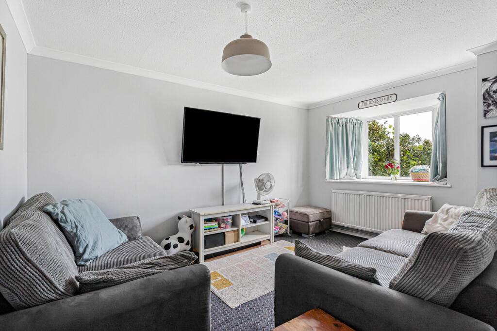 House in Wantage, Belmont Park - View 4