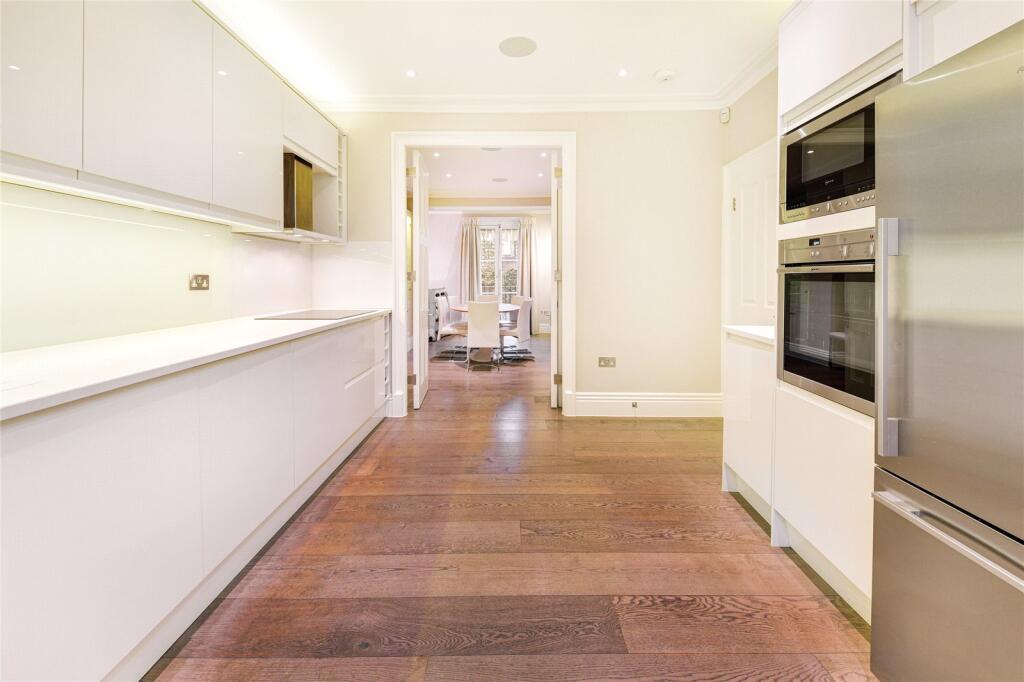 4 bedroom terraced house for rent