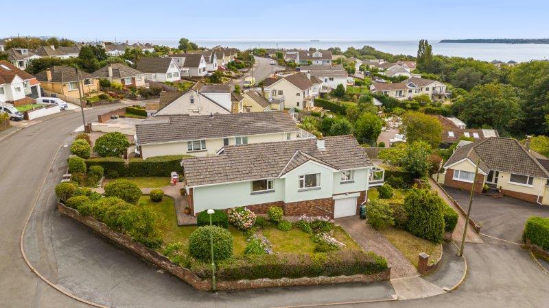 Sandringham Drive, Preston, Paignton photo 2