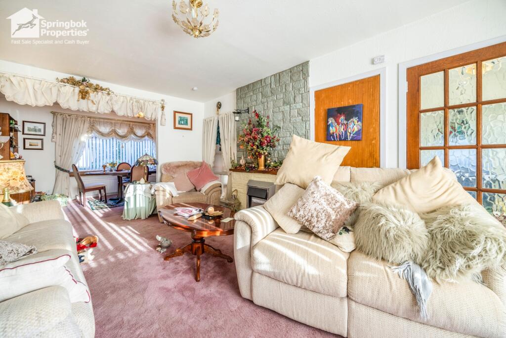 Cowan Terrace, Dollar, Clackmannanshire photo 3