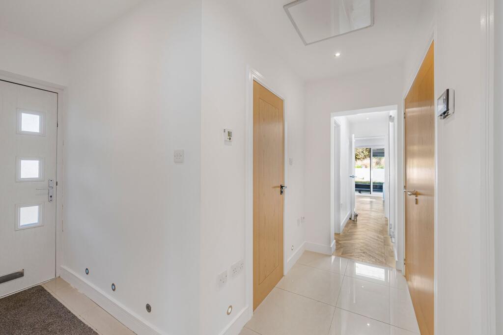 House in Brighton, Saltdean - View 5