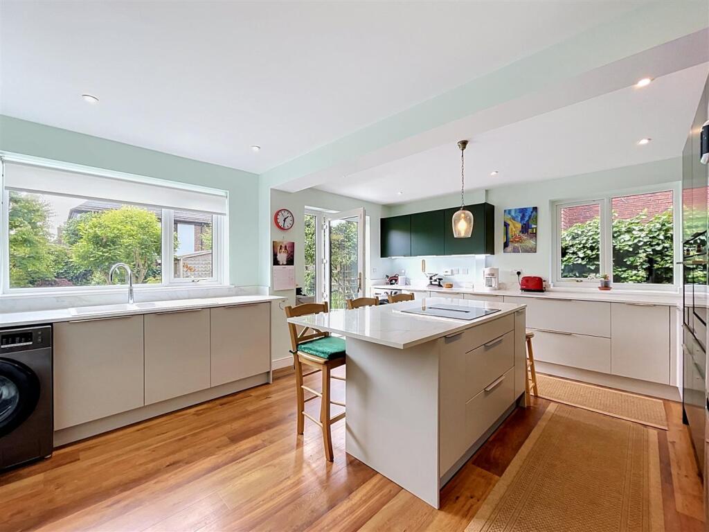 Bullimore Grove, Kenilworth photo 4
