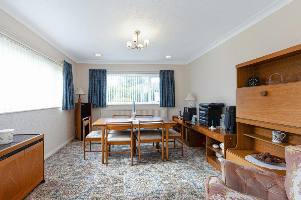 House in Kirklees, Mirfield - View 3