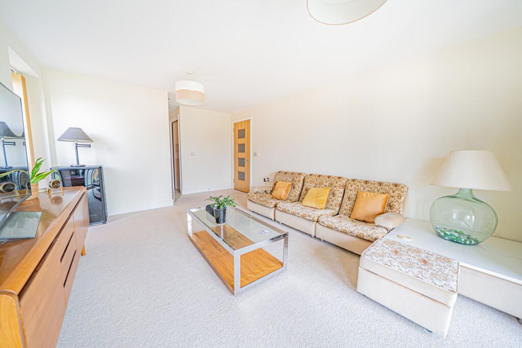 Additional image 3 of Warwick Road, Solihull, B91