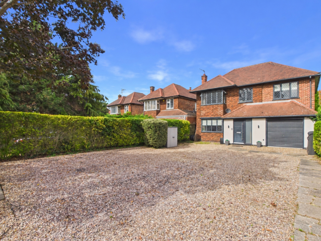 Main image of property: Stapleford Lane, Toton, Nottingham, Nottinghamshire, NG9