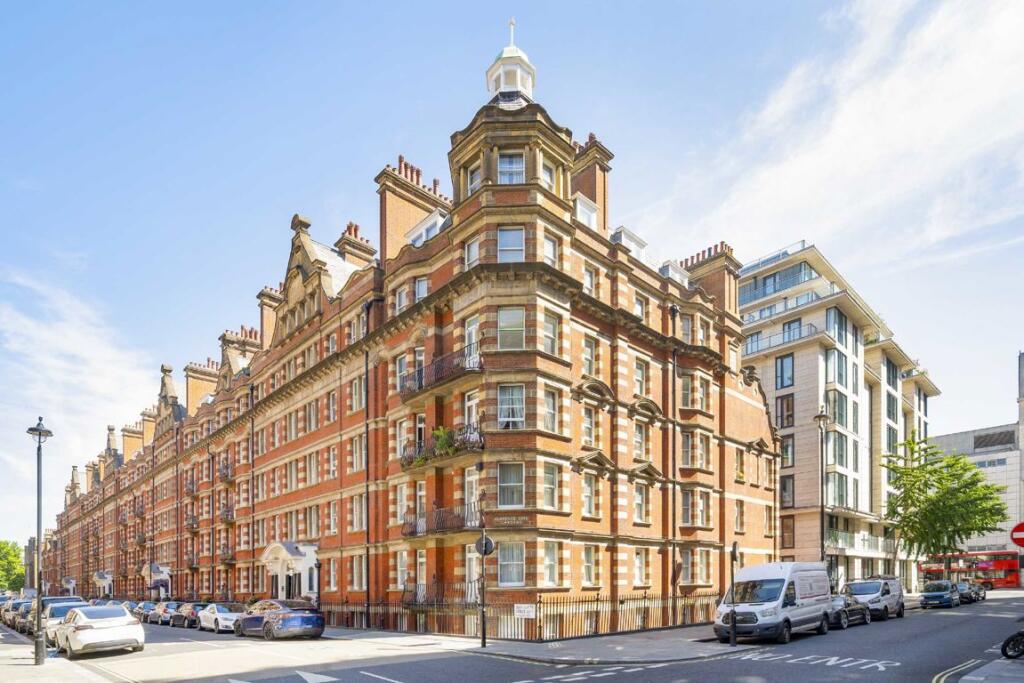 Main image of property: Clarence Gate Gardens, Marylebone