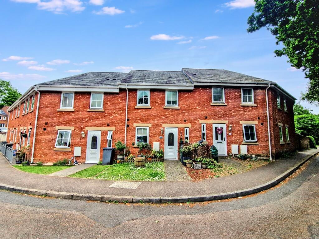 2-bed terraced on Elmdale, Marley Road, Exmouth, £240,000