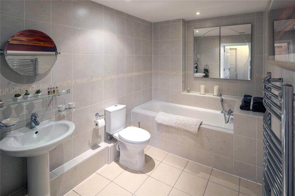 Additional image 17 of Great Leys Court, Beningfield Drive, St. Albans, Hertfordshire, AL2