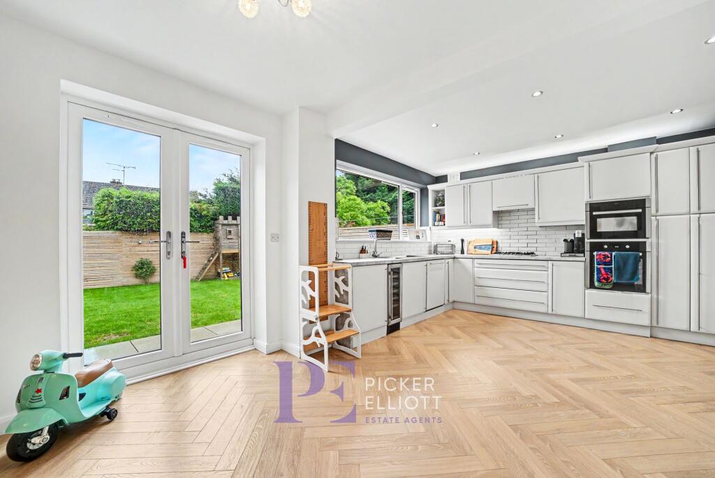 House in Leicester - More
