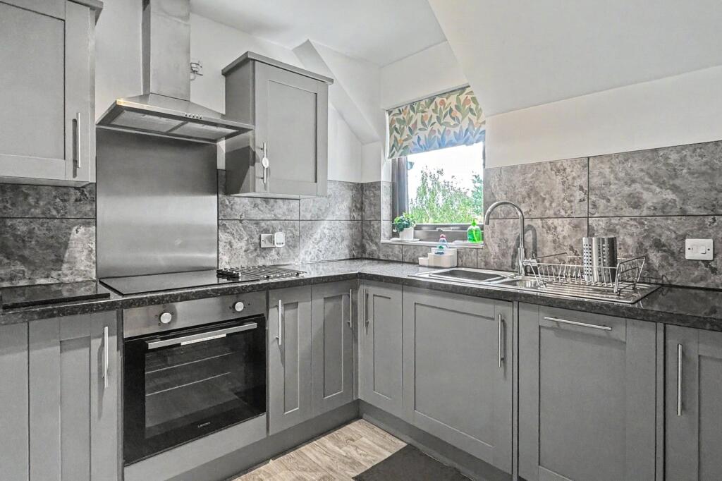 Nobles Court, Muir of Ord, Highland, IV6 photo 3