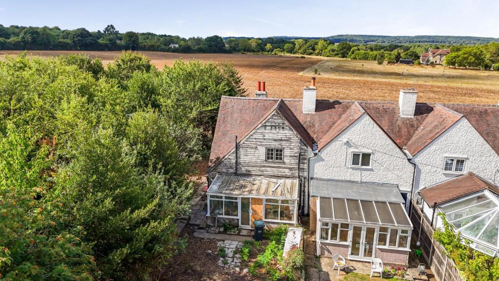 Main image of property: Beechin Wood Lane, Platt, Sevenoaks