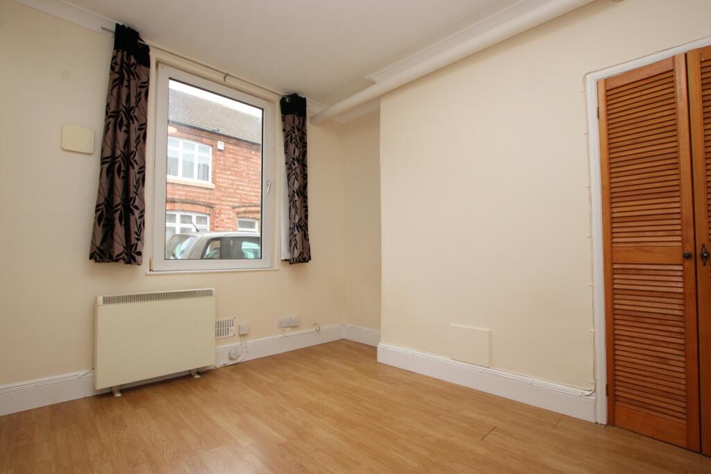 Apartment in Kettering, Avondale - View 5