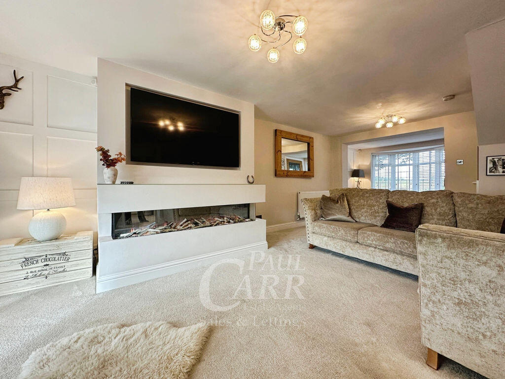 House in Lichfield, Shenstone - View 5