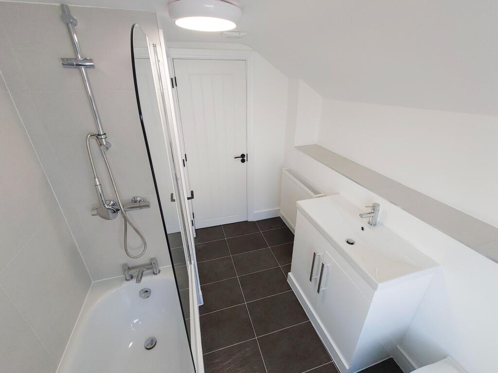 Clifton Road(First Floor Flat), Newhaven photo 5