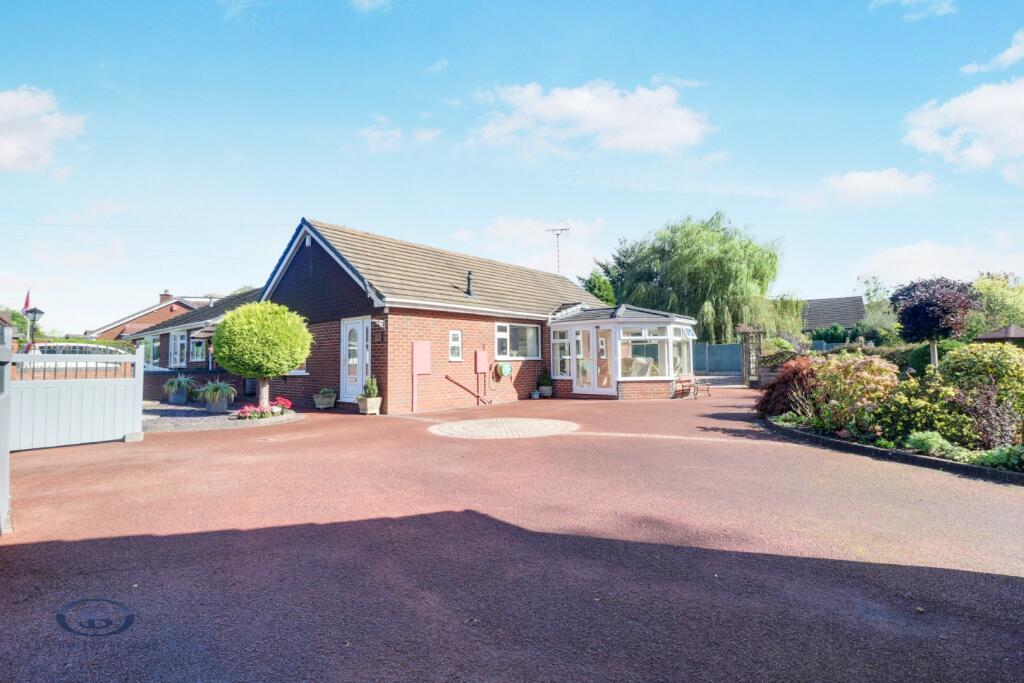 House in Stoke-on-Trent - View 5