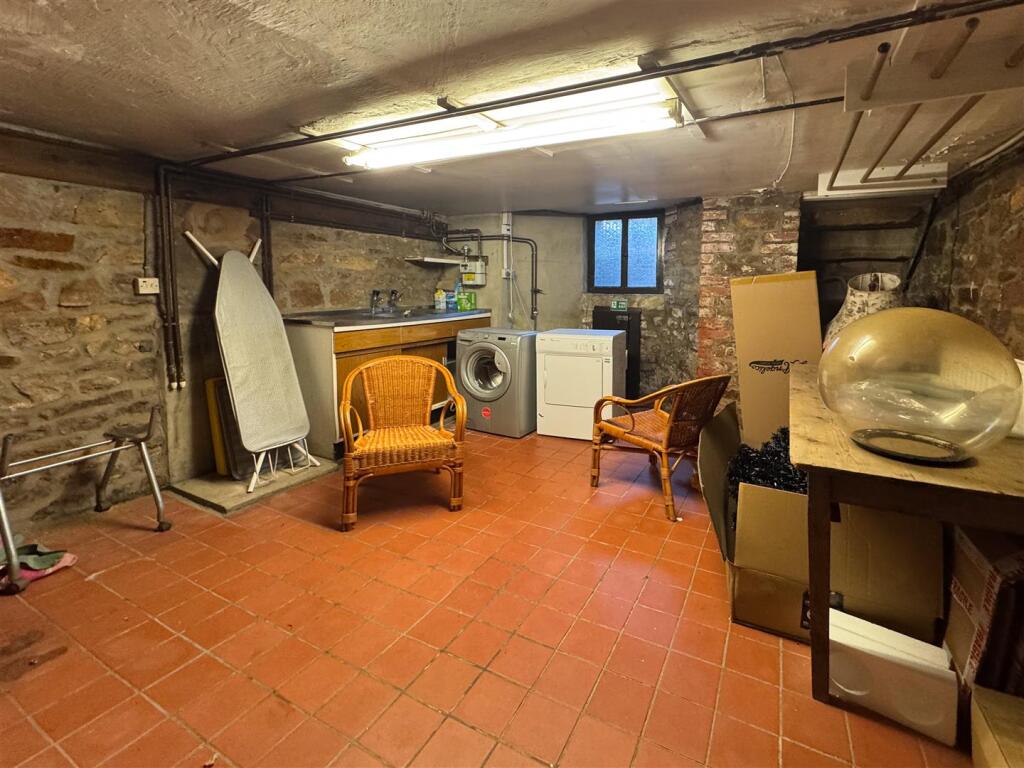 House in Lancaster, Primrose, Moorlands - View 5