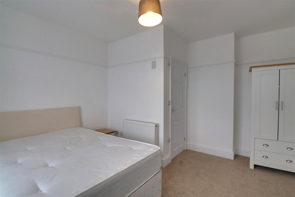House in Brighton - View 2