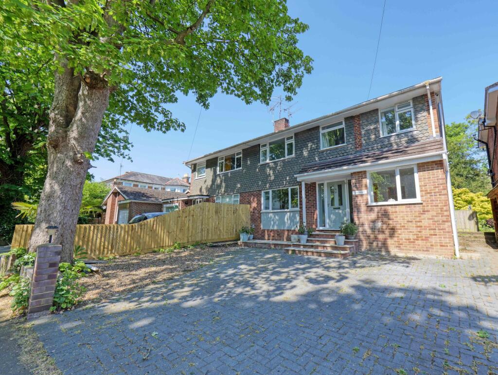 Main image of property: Ray Park Road, Maidenhead, SL6