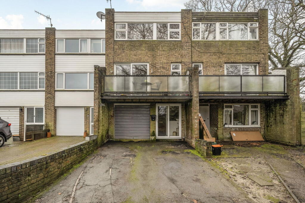 Main image of property: Tudor Court, Tunbridge Wells, TN2 5QH