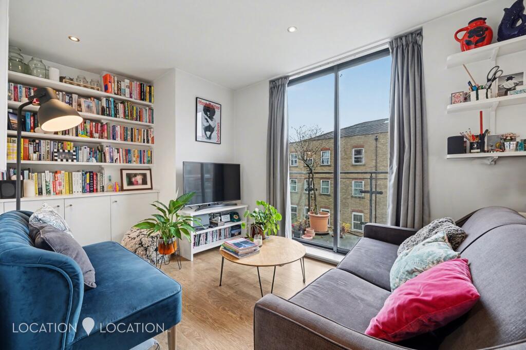 Main image of property: Greatorex Street, London, E1