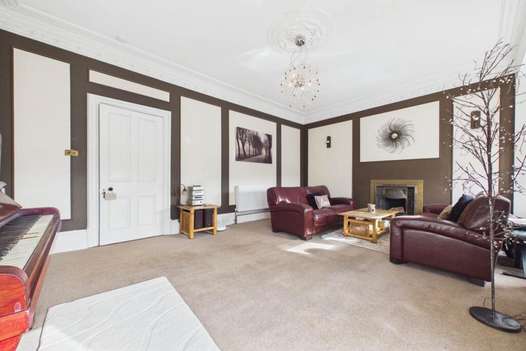 House in Motherwell, South Lanarkshire - View 2