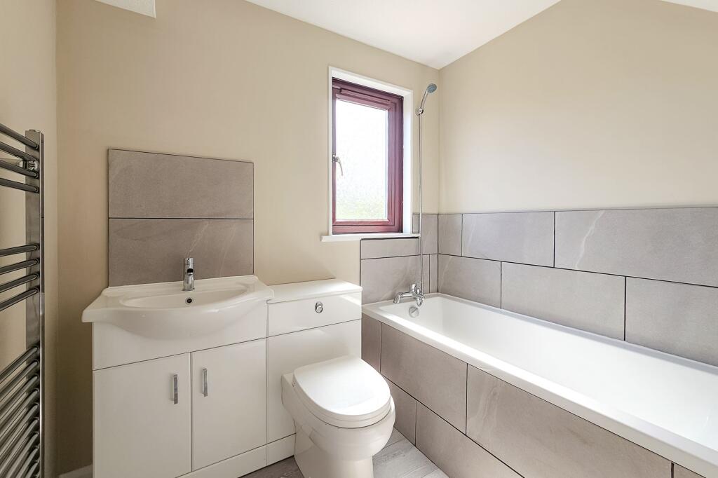 Apartment in Harrogate - View 4