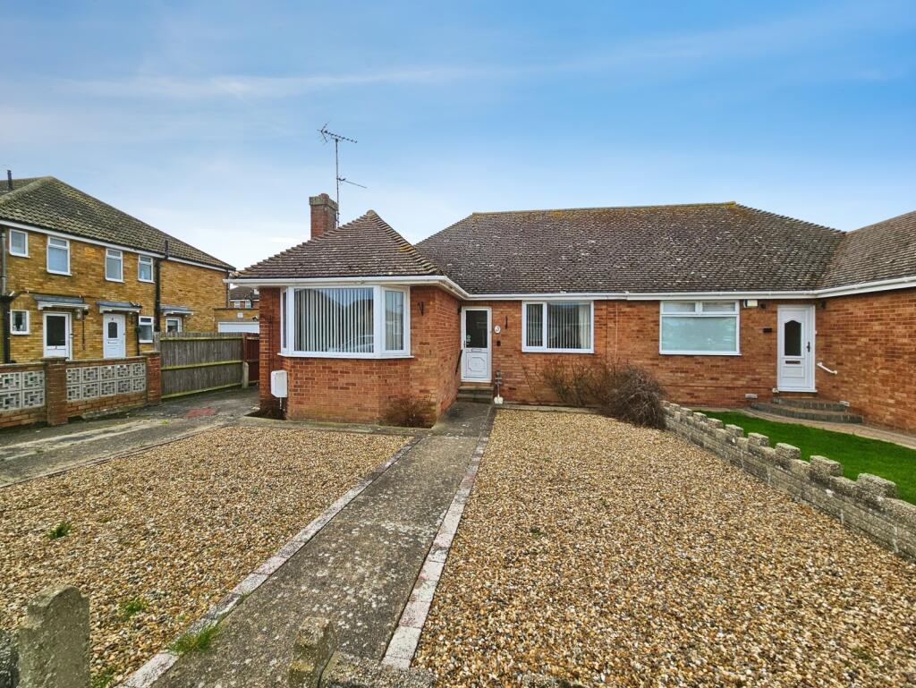 Main image of property: Quendon Way, Frinton-on-Sea, Essex