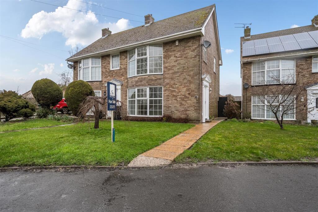 Main image of property: Felpham Way, Felpham