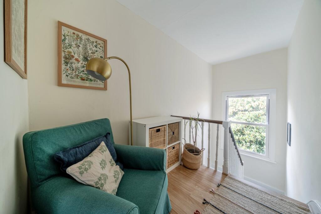 Apartment in London, Myatt's Fields, Loughborough Junction - View 5
