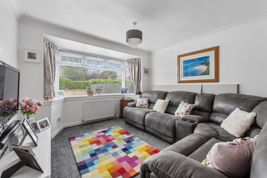 House in Glasgow, East Renfrewshire - View 2