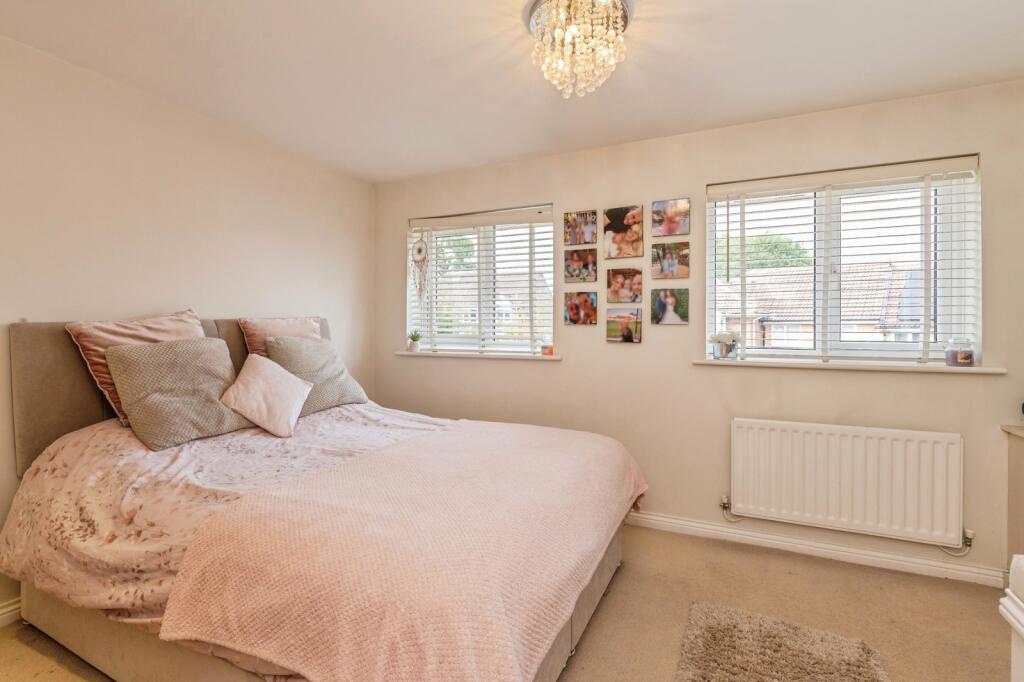House in Chelmsford - More