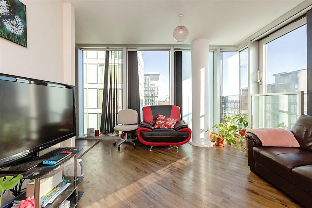 Main image of property: Witan Gate, Milton Keynes, Buckinghamshire, MK9