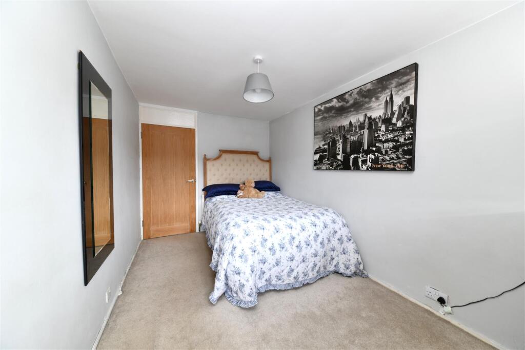 House in Stevenage - More