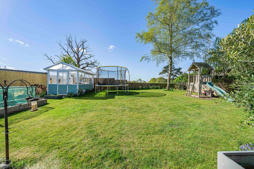 Priory Close, Horton-Cum-Studley, OX33 photo 3