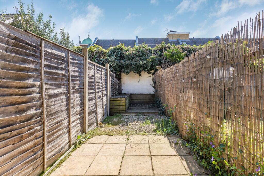House in London, Earlsfield - View 3