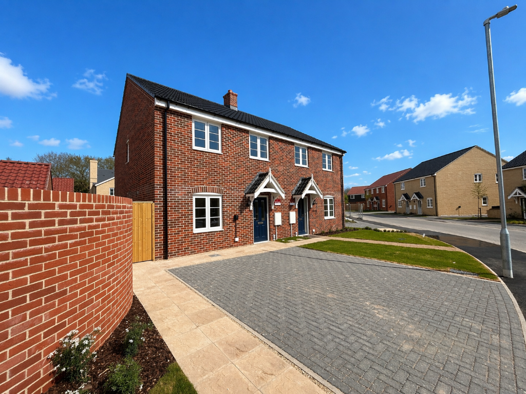 Main image of property: St Edmunds Gate,
Off Rougham Hill,
Bury St Edmunds,
Suffolk,
IP33 2RW