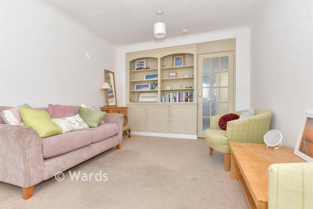 House in Whitstable, South Tankerton - More