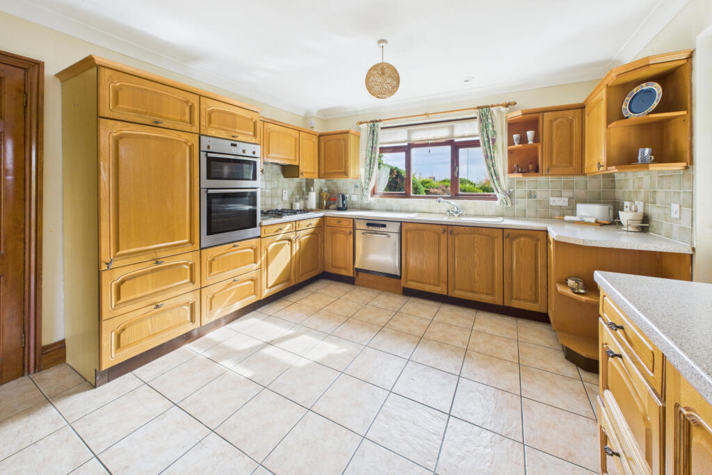 Abbots Road, Cinderford, Gloucestershire, GL14 3BN photo 3