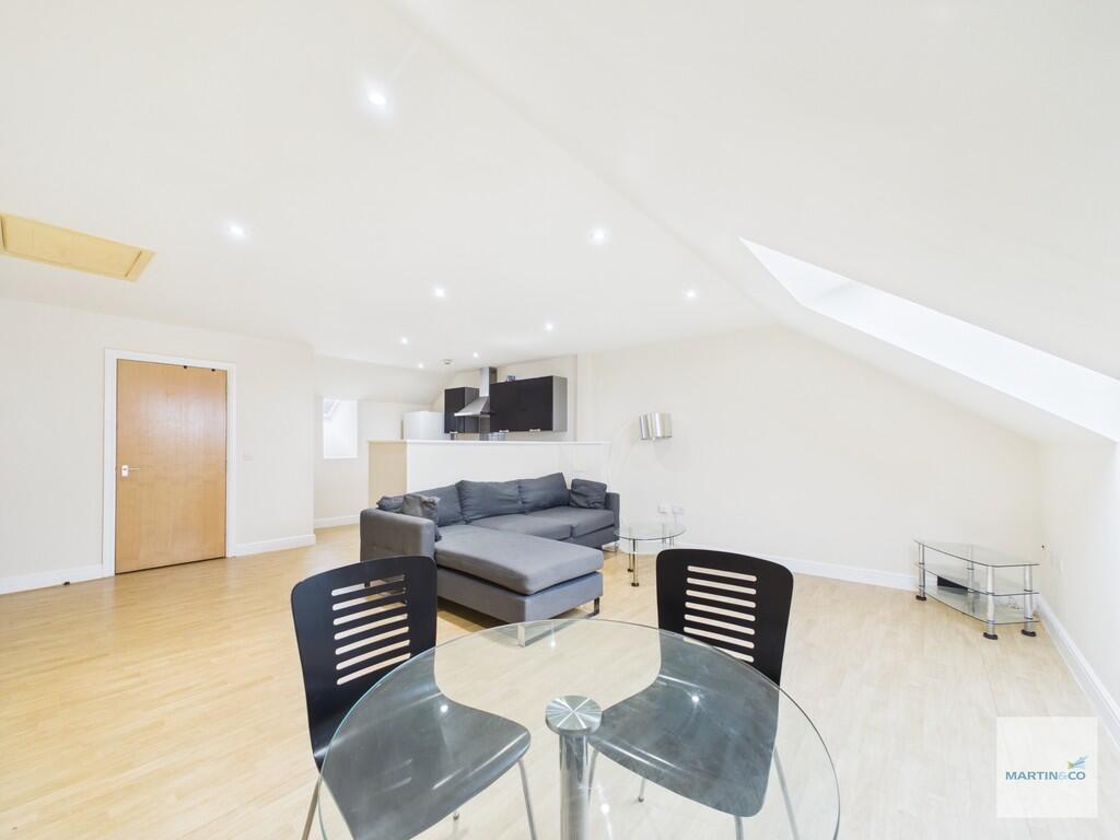 Apartment in Nottingham - View 5