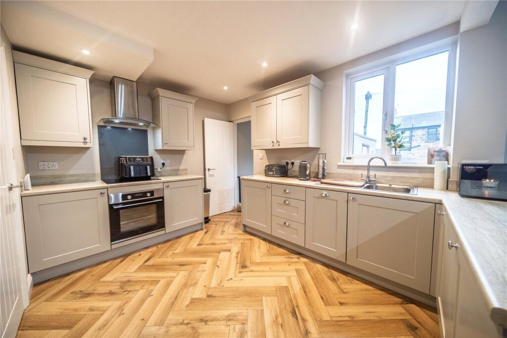 House in Newcastle upon Tyne - View 5