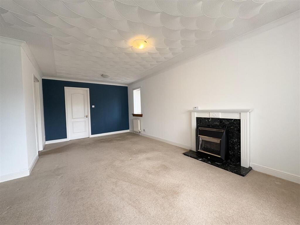 House in Perth - View 4
