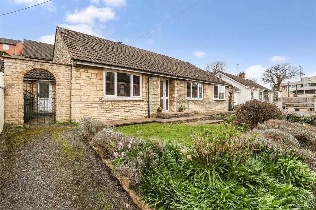 Main image of property: Belle Vue Road, Stroud