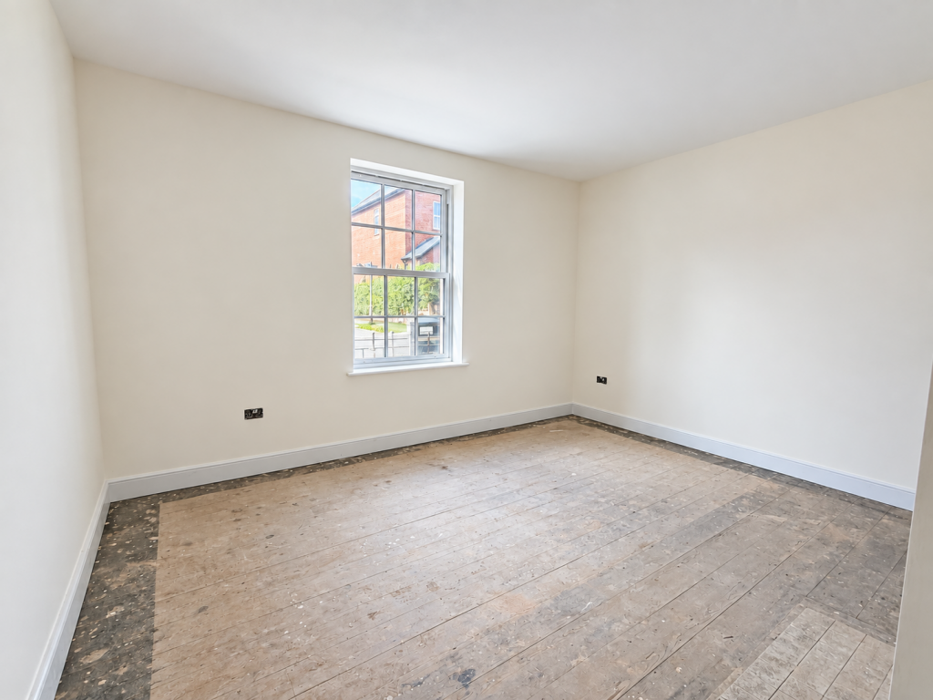 House in Shrewsbury, Oswestry - More