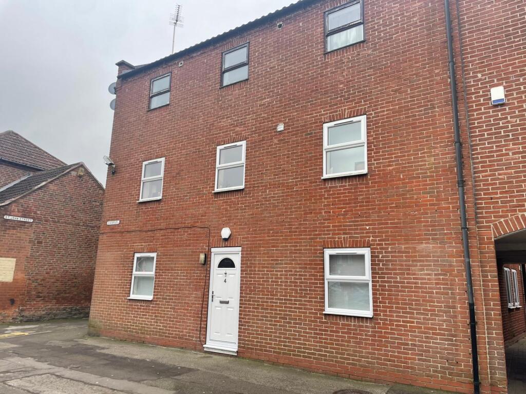 Main image of property: Chapelgate, Retford