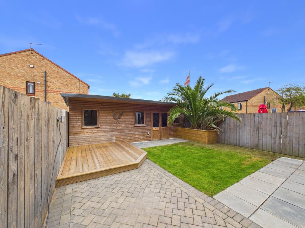 Hayton Grove, Hull, HU4 6JX photo 4